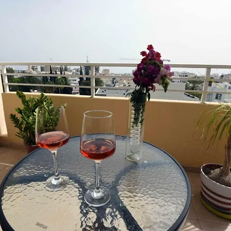 Phoenicia City Centre Lux *